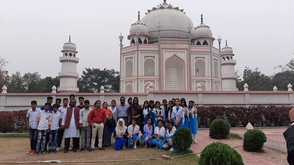 শিক্ষামূলক ভ্রমণ – একটি অভিজ্ঞতা